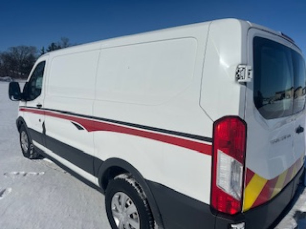 2015 Ford TRANSIT 150 CARGO VAN