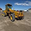 1991 John Deere 570B Grader