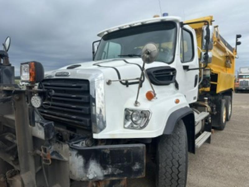 2015 Freightliner 114SD at Sunrise Equipment